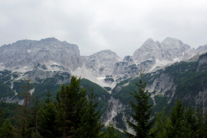 Alpine-Gipfel-klein